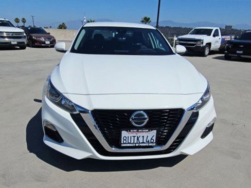 Used 2021 Nissan Altima 2.5 S FWD image 3