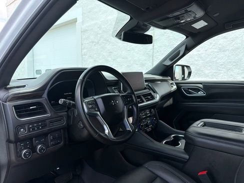 Used 2024 Chevrolet Tahoe Z71 w/ Z71 Off-Road Package AWD/4WD image 11