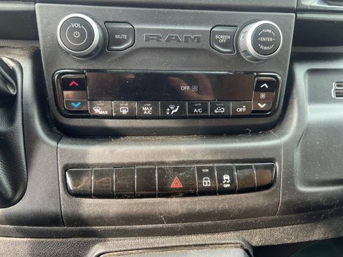 Used 2023 RAM ProMaster 2500 FWD image 17