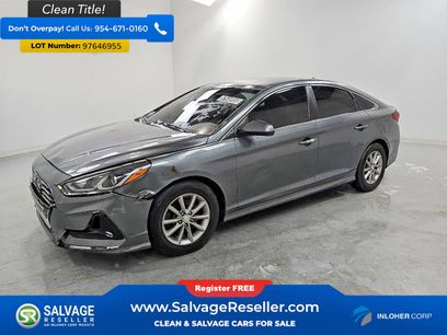 Used 2018 Hyundai Sonata SE w/ Cargo Package