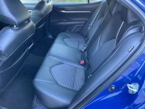 Used 2023 Toyota Camry SE image 18