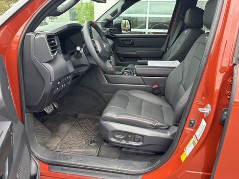 Used 2024 Toyota Tundra TRD Pro AWD/4WD image 10