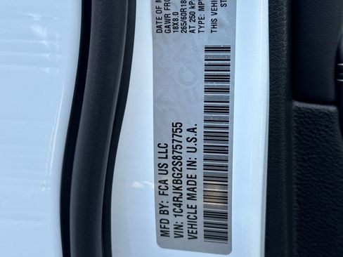 New 2025 Jeep Grand Cherokee L Limited AWD/4WD image 30