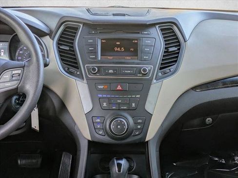 Used 2018 Hyundai Santa Fe Sport image 14