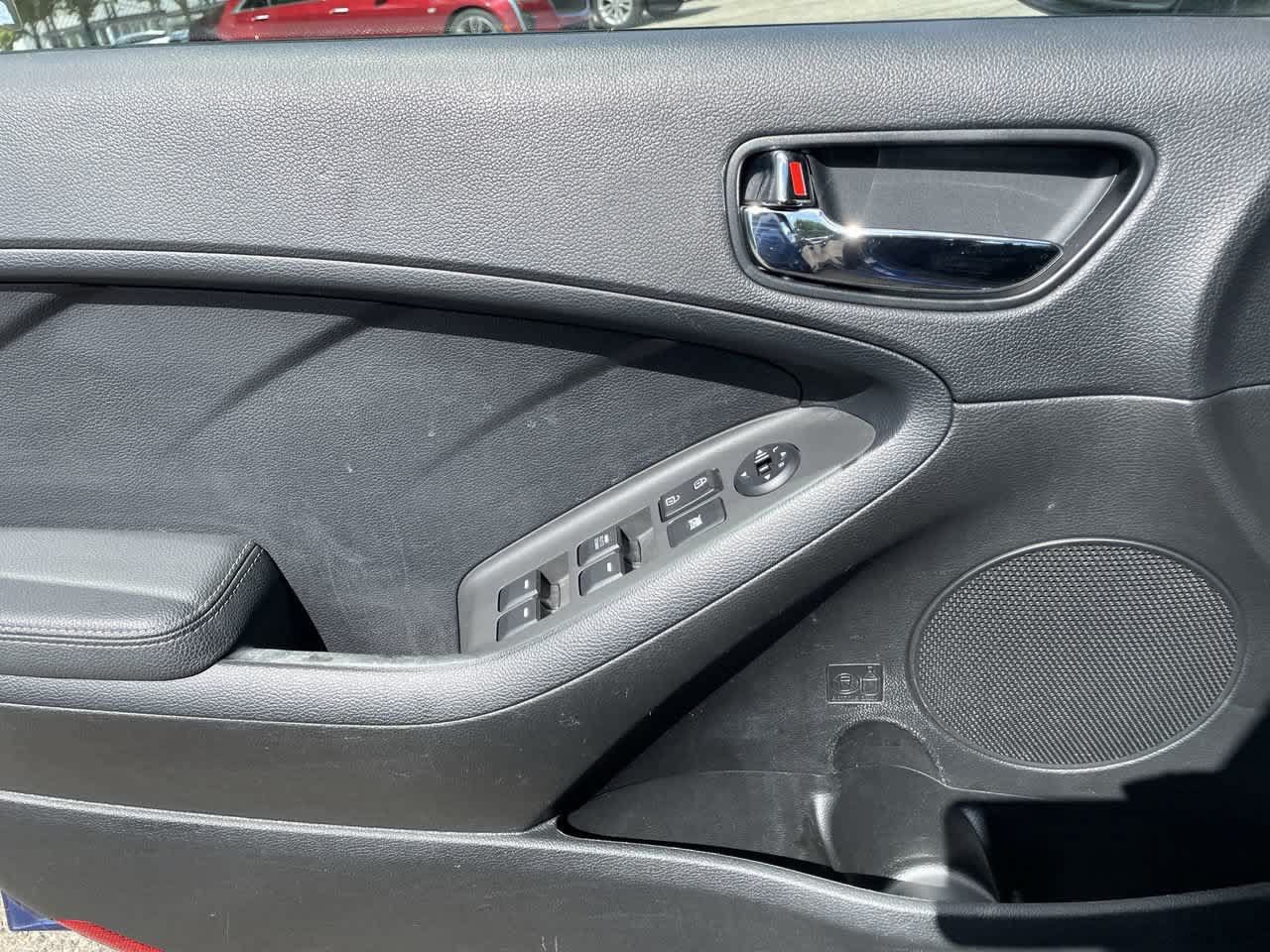 Used 2018 Kia Forte S FWD image 27