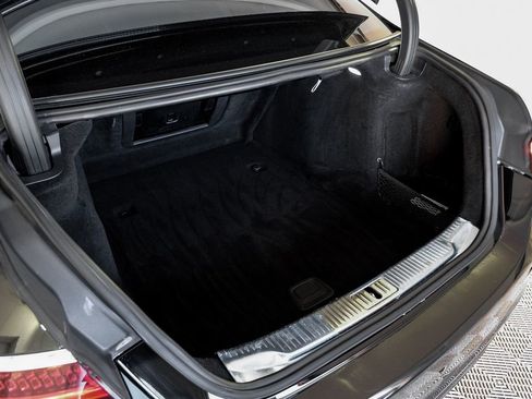 Used 2022 Mercedes-Benz S 580 4MATIC Sedan w/ AMG Line Package image 50