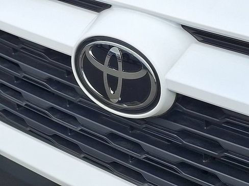 Used 2025 Toyota RAV4 LE FWD image 30