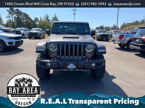 Used 2022 Jeep Gladiator Mojave w/ LED Lighting Group AWD/4WD image 2