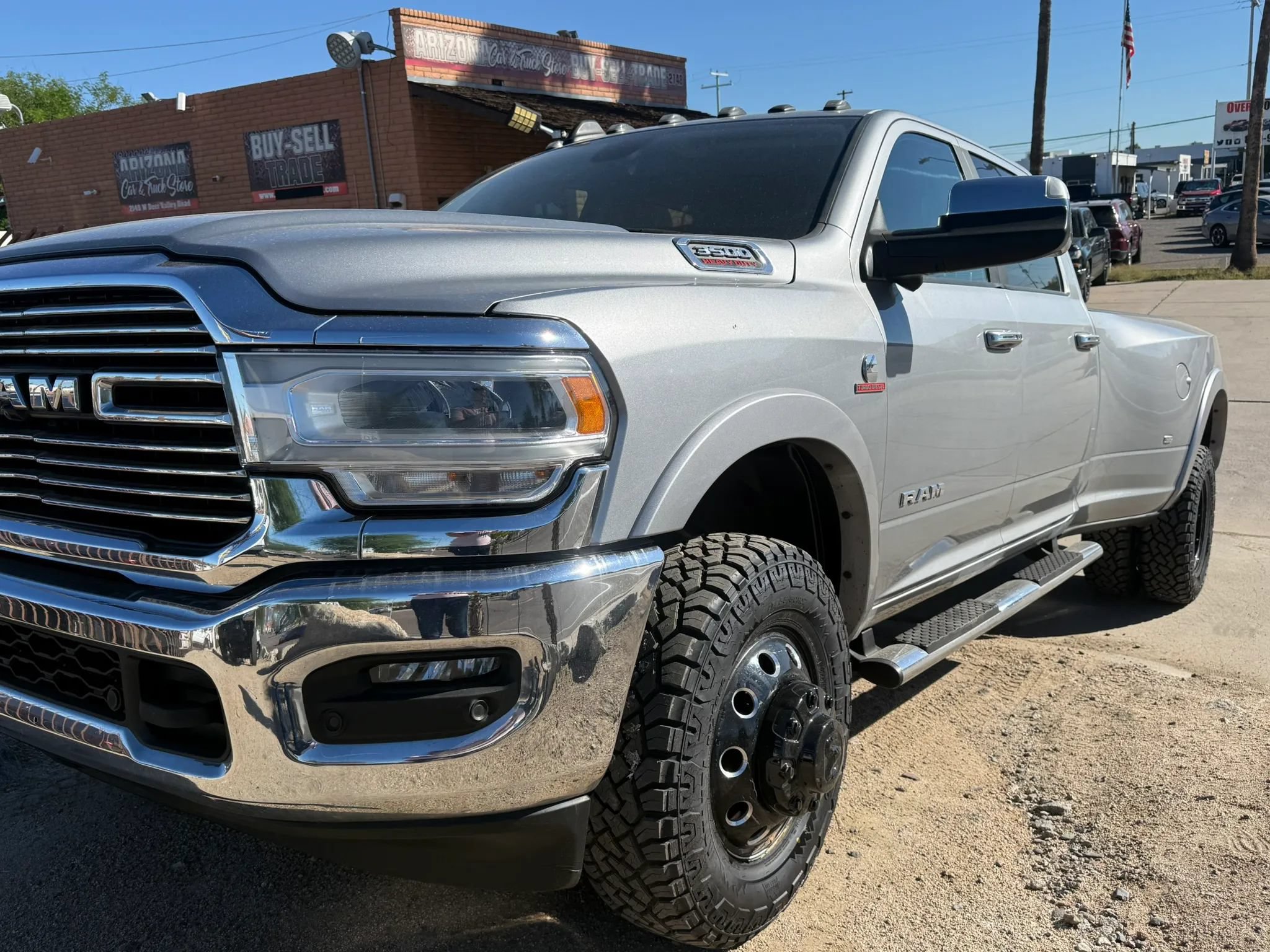 Used 2021 RAM 3500 Laramie AWD/4WD image 3