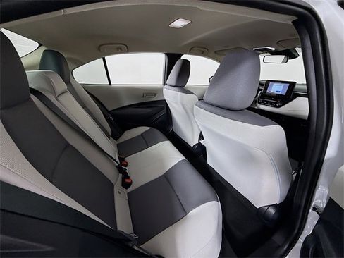 Certified 2025 Toyota Corolla LE image 29