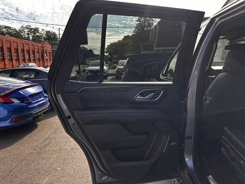 Used 2022 Chevrolet Tahoe Z71 AWD/4WD image 14