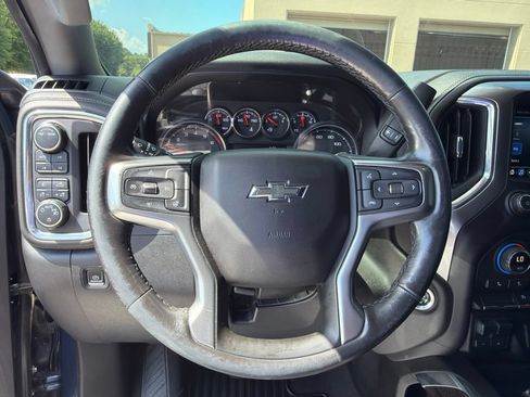 Used 2021 Chevrolet Silverado 1500 RST AWD/4WD image 14