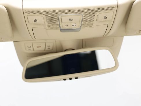 Used 2017 Mercedes-Benz S 550 Cabriolet image 43