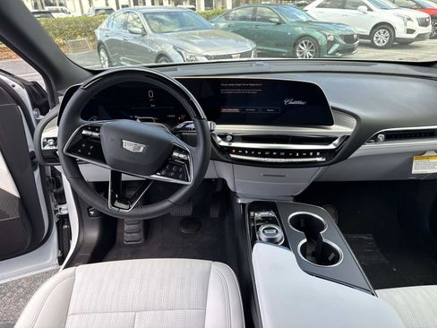 Used 2026 Cadillac Lyriq Sport image 17