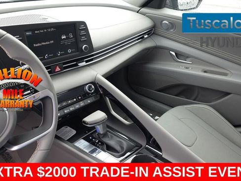 New 2026 Hyundai Elantra SEL Sport Premium FWD image 21