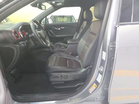 Used 2025 Chevrolet Blazer RS FWD image 3