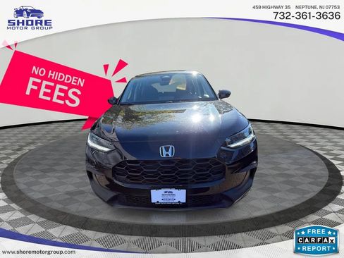Used 2023 Honda HR-V LX image 2