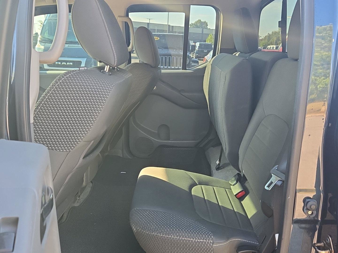 Used 2016 Nissan Frontier Desert Runner RWD image 15