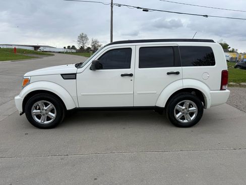 Used 2008 Dodge Nitro SXT w/ Sun & Wheels Group AWD/4WD image 8