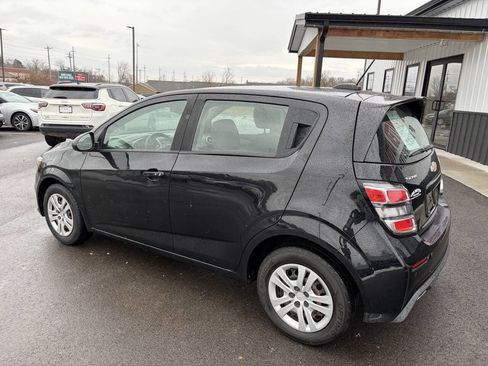 Used 2020 Chevrolet Sonic LT image 11