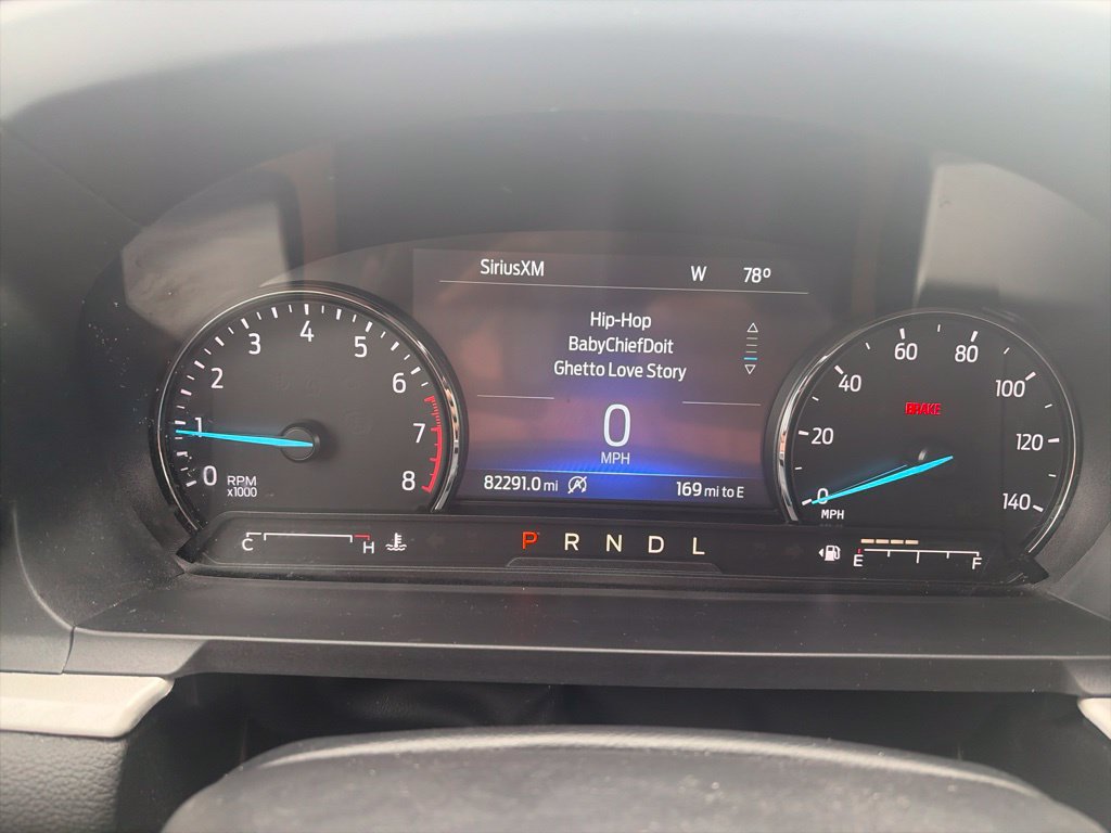 Used 2023 Ford Explorer XLT AWD/4WD image 20
