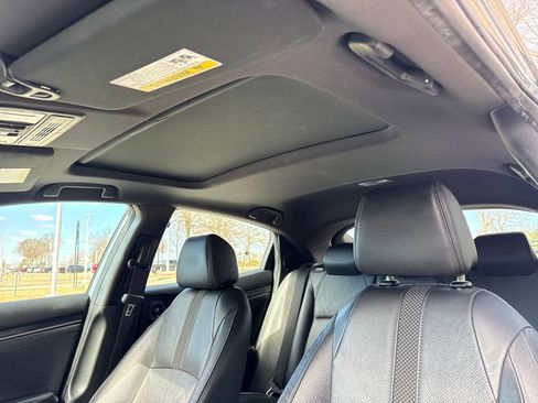 Used 2021 Honda Civic Sport Touring image 22