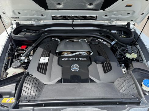Used 2025 Mercedes-Benz G 63 AMG 4MATIC image 41