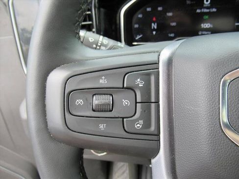Used 2024 GMC Sierra 1500 Elevation image 22