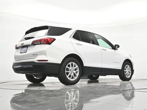 Used 2024 Chevrolet Equinox LT AWD/4WD image 40