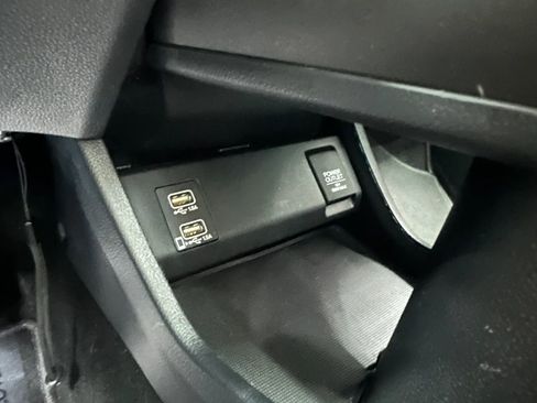 Used 2019 Honda HR-V EX image 23