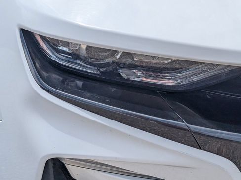 Used 2019 Chevrolet Camaro SS RWD image 9