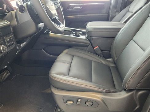 New 2026 Chevrolet Suburban RST w/ Advanced Technology Package image 17