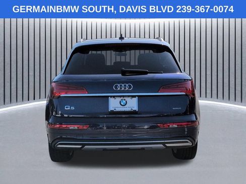 Used 2021 Audi Q5 Prestige AWD/4WD image 6