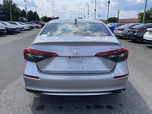 Used 2023 Honda Civic Sport image 18
