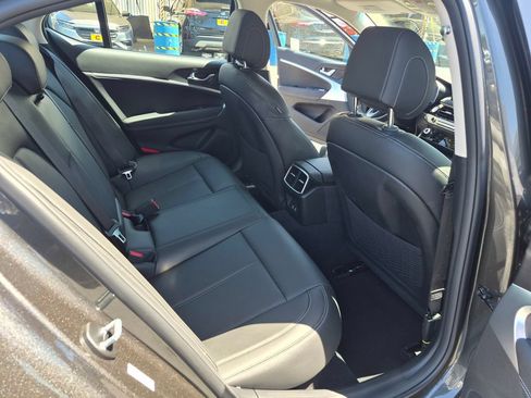 Used 2026 Genesis G70 2.5T AWD/4WD image 25