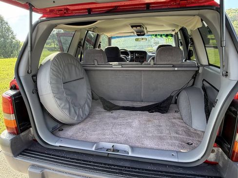 Used 1996 Jeep Grand Cherokee Laredo RWD image 31