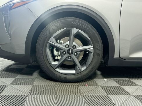 New 2025 Kia K4 LXS image 13