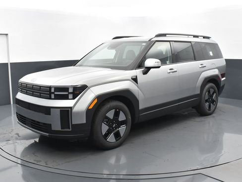 Used 2025 Hyundai Santa Fe SEL image 7