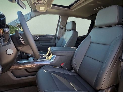 New 2026 Chevrolet Silverado 1500 LTZ w/ LTZ Premium Package image 12