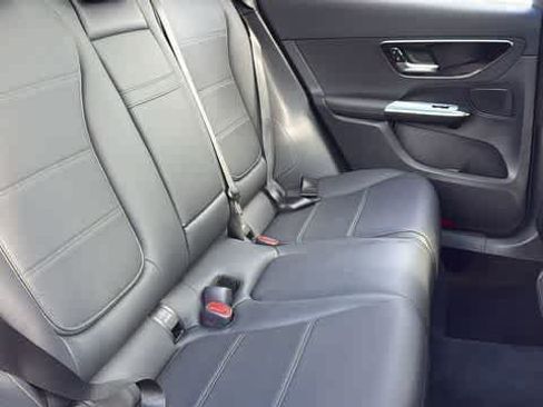 Certified 2026 Mercedes-Benz GLC 300 4MATIC image 31