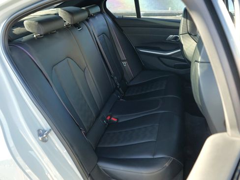 Used 2022 BMW M3 Competition w/ Premium Package image 40