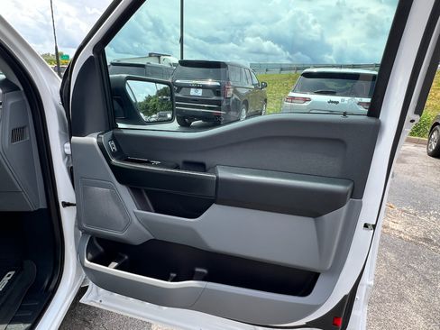 Used 2023 Ford F150 XL RWD image 15