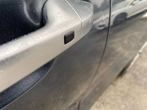 Used 2021 Kia Seltos SX w/ SX Sunroof Package image 32