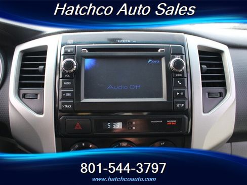Used 2013 Toyota Tacoma PreRunner w/ TRD Off-Road Pkg RWD image 19