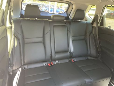 Certified 2025 Nissan Rogue SL w/ Tech Package FWD image 17