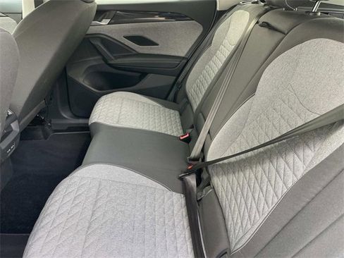 Used 2025 Volkswagen Tiguan S image 21