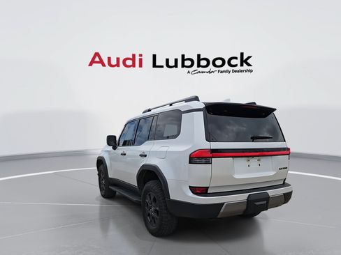 Used 2024 Lexus GX 550 AWD/4WD image 7