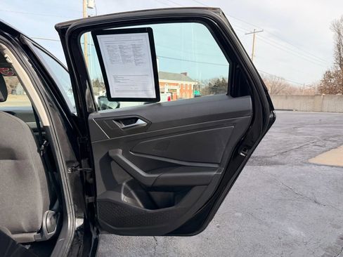 Used 2020 Volkswagen Jetta S image 23