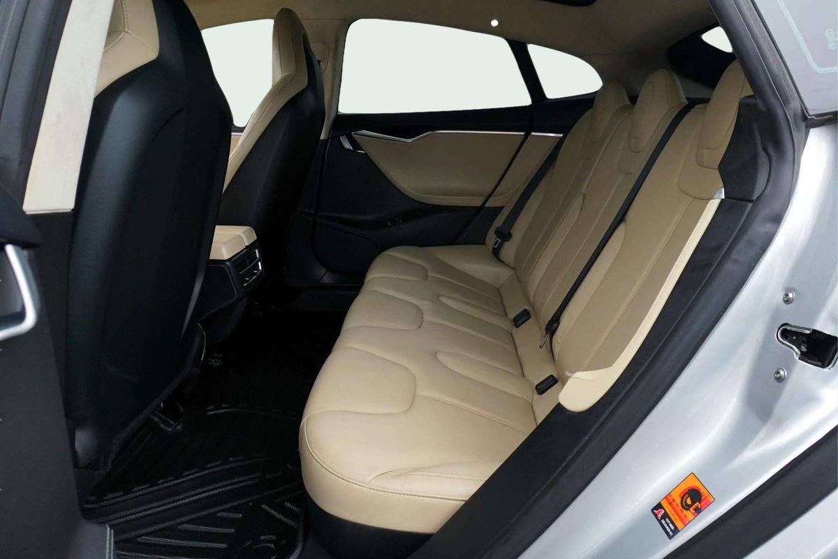 Used 2013 Tesla Model S RWD image 16