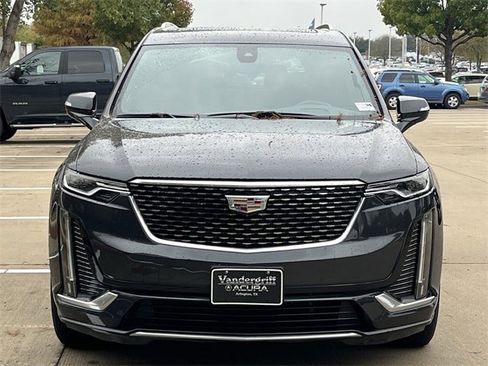 Used 2023 Cadillac XT6 Premium Luxury w/ Technology Package image 8